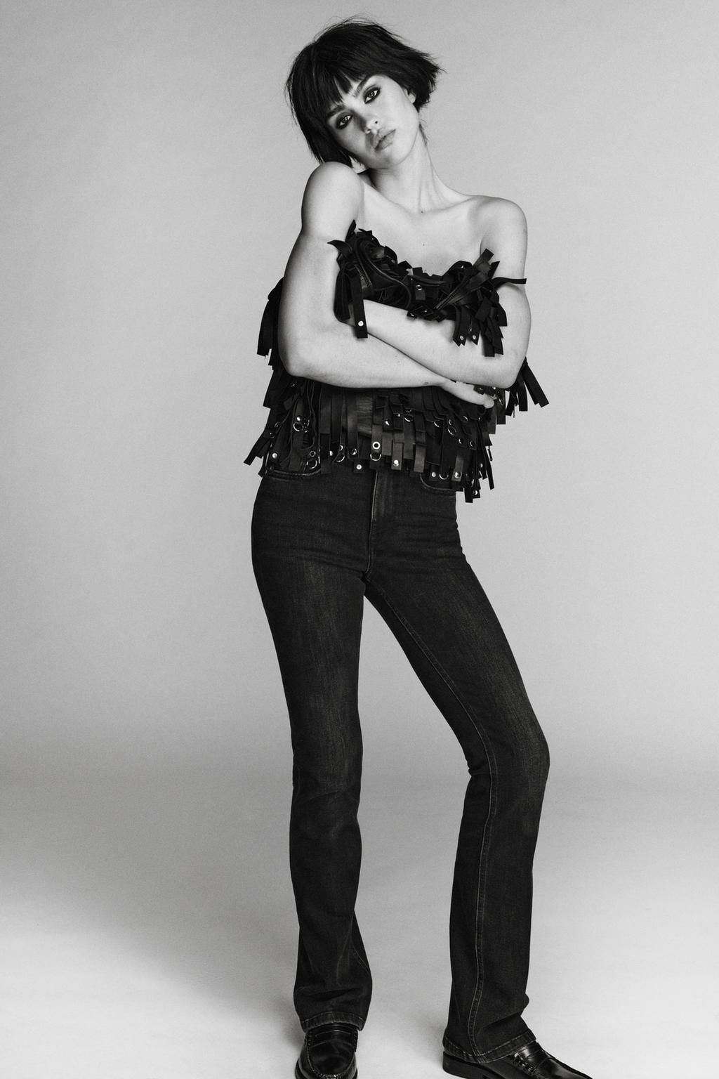 ZW COLLECTION MID-WAIST BOOTCUT CONTOUR JEANS - Zara фото 4