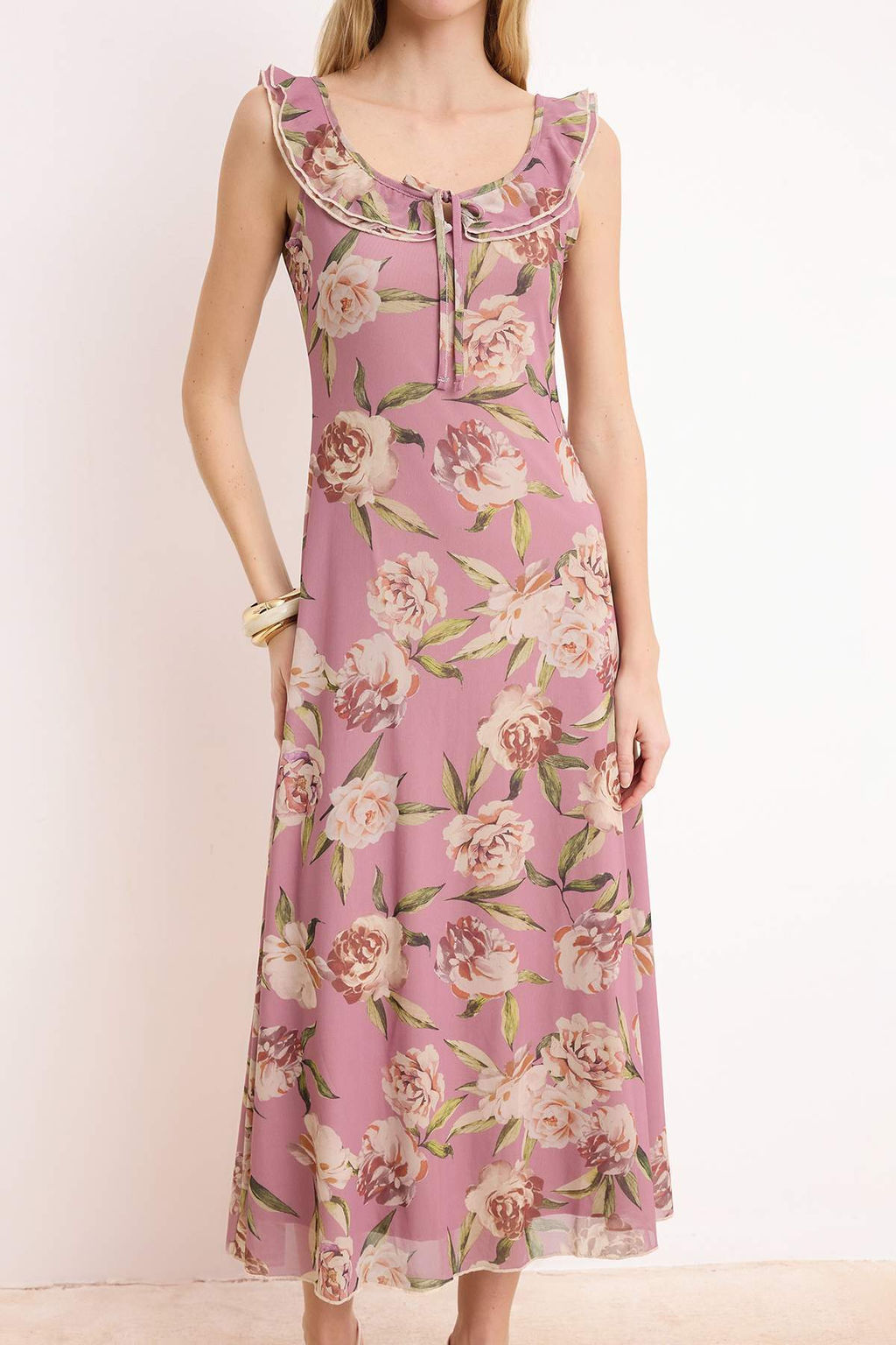 Cok Renkli Cicekli A-Kesim/Can Form Havuz Yaka Volanl?/F?rf?rl? Midi Tul Orme Elbise TWOSS26EL00018 - Trendyolmilla фото 3