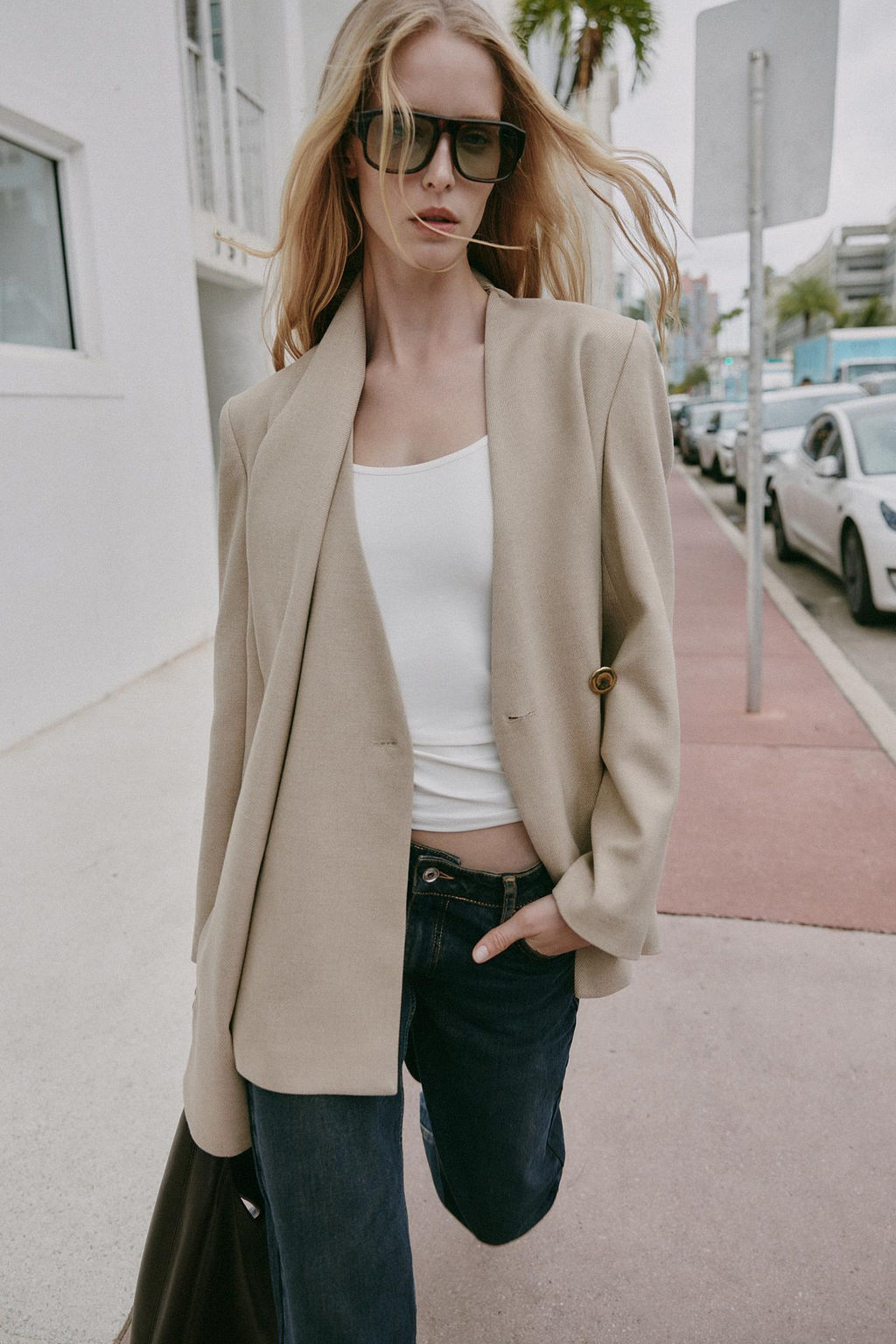 BLAZER WITH DRAPED NECK - Zara фото 14