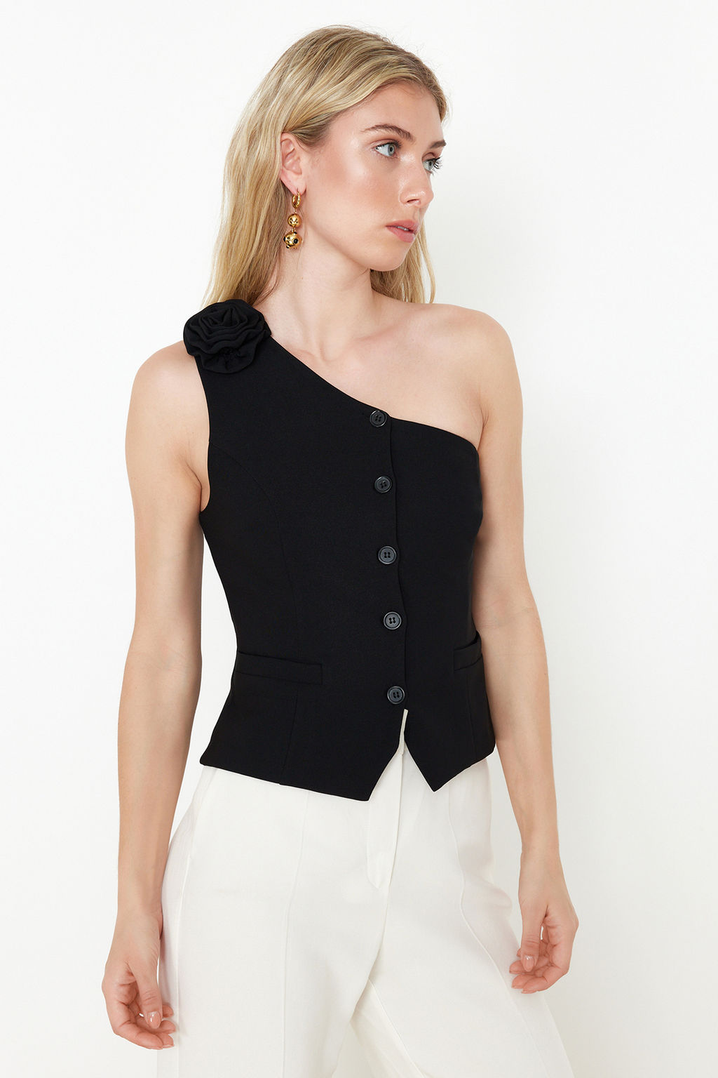 TRENDYOLMILLA Limited Edition Koyu Lacivert Fitted Tek Omuz Gullu Crop Dokuma Yelek TWOSS24YE00038  фото 12