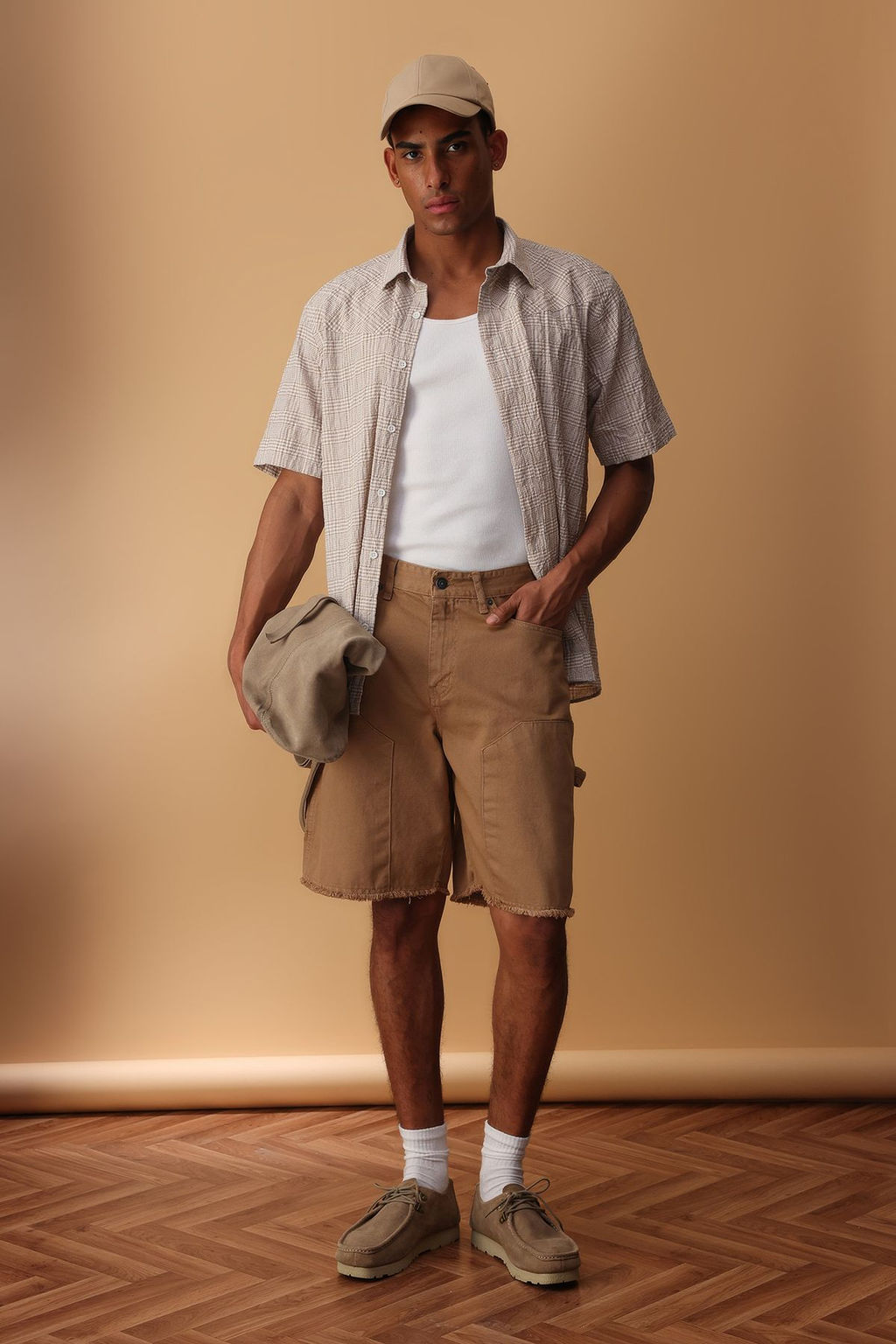 TRENDYOL MAN Camel Parca Dikisli Genis Kot Sort & Bermuda TMNSS25SR00038