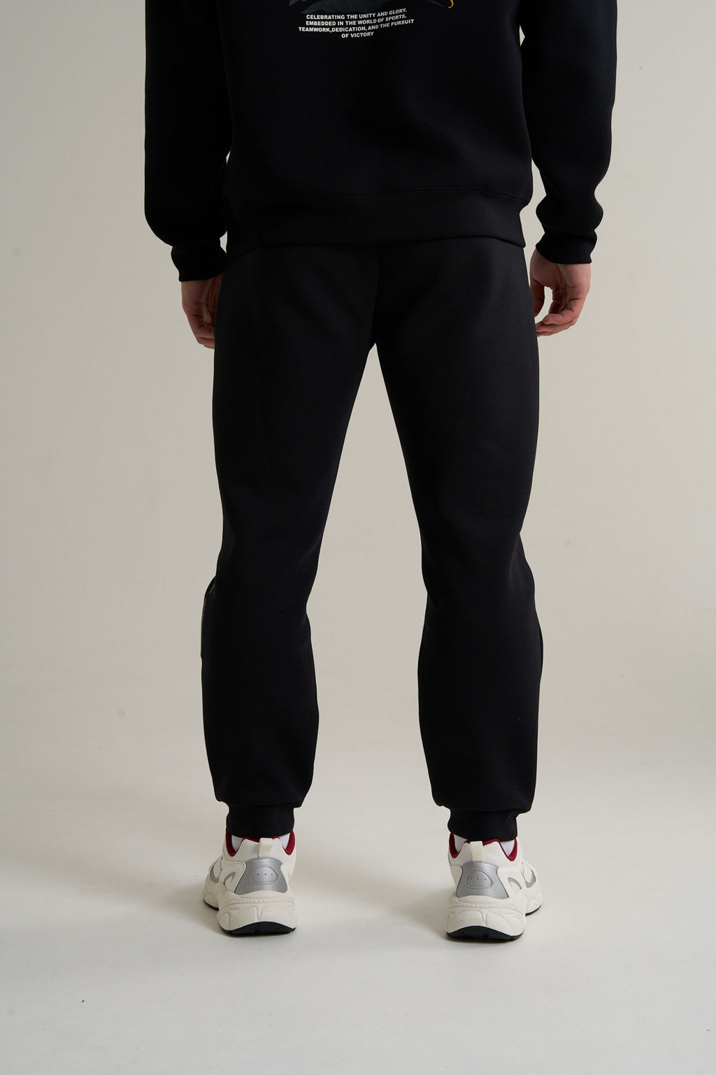 Брюки трикотажные Черный ANTA TRN Knit Track Pants фото 5