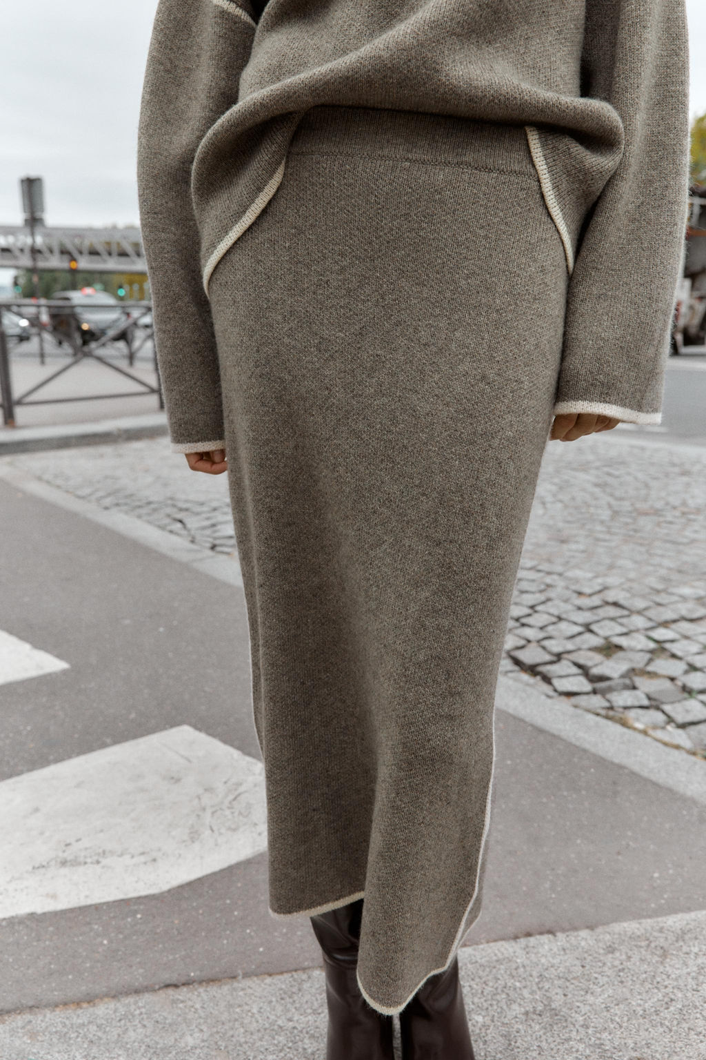 CONTRAST PIPING KNIT MIDI SKIRT - Zara фото 9