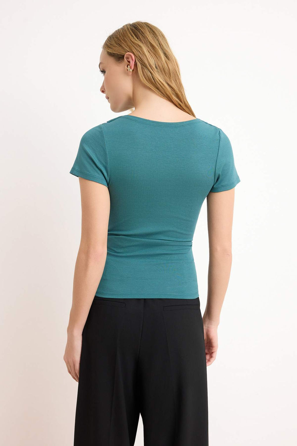 Trendyolmilla Siyah Buzgu/Drape Detayl? Fitted/Vucuda Oturan Orme Bluz TWOSS25BZ00278 фото 31