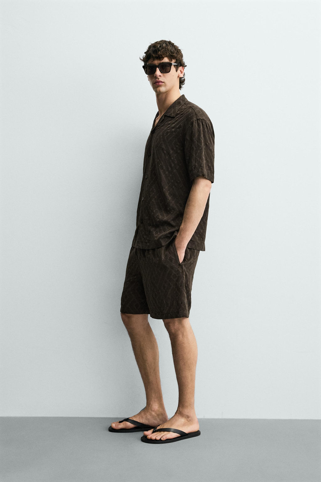 BERMUDA JACQUARD GEOM?TRICO / Marr?n - Zara фото 4