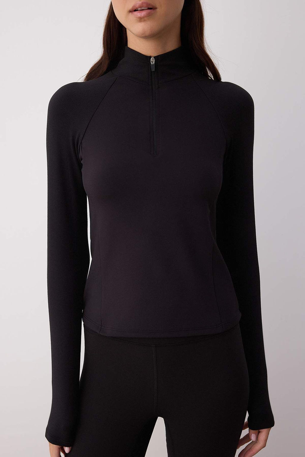 Siyah Soft F?rcal? ve Fitilli Kumas Fermuarl? Orme Spor Sweatshirt THMAW26SW00000 - Trendyolmilla фото 3