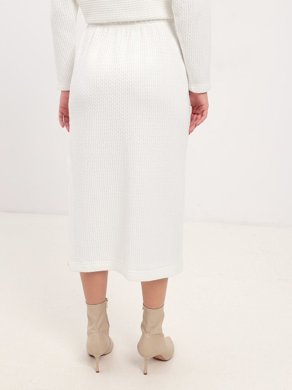 Юбка трикотажная KATHARINA KROSS KK-SKT-006Kn-белый  фото 2