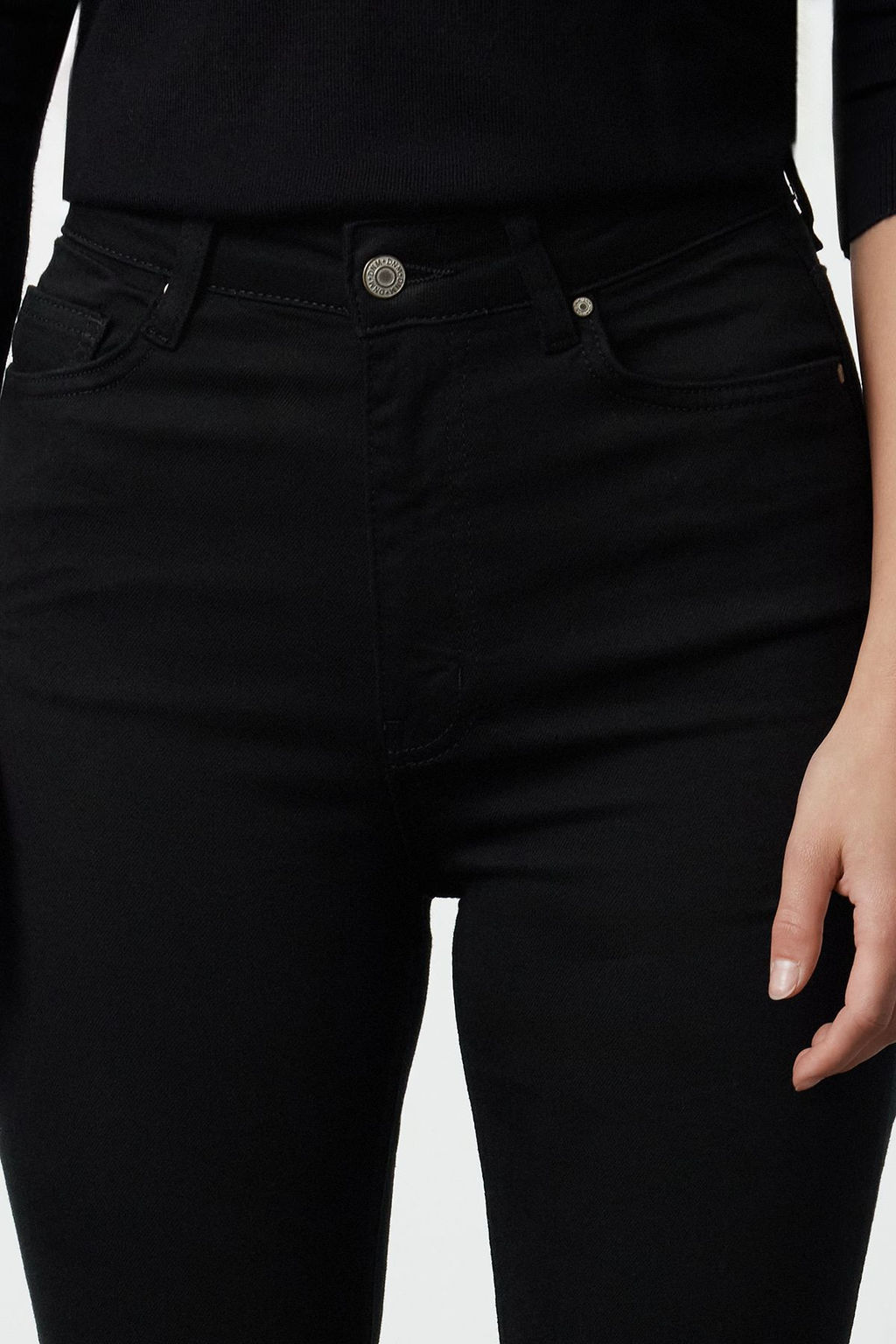 TRENDYOLMILLA Solmayan Siyah Yuksek Bel Flare Jeans TWOAW23JE00250  фото 3