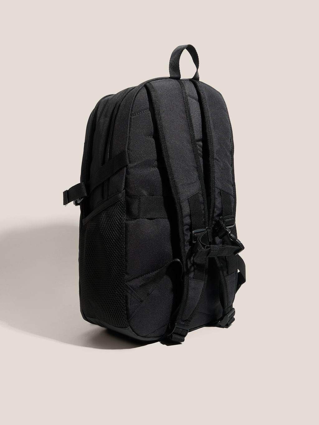Мужской рюкзак REEBOK TECH BP 47 Артикул 4526034, черный