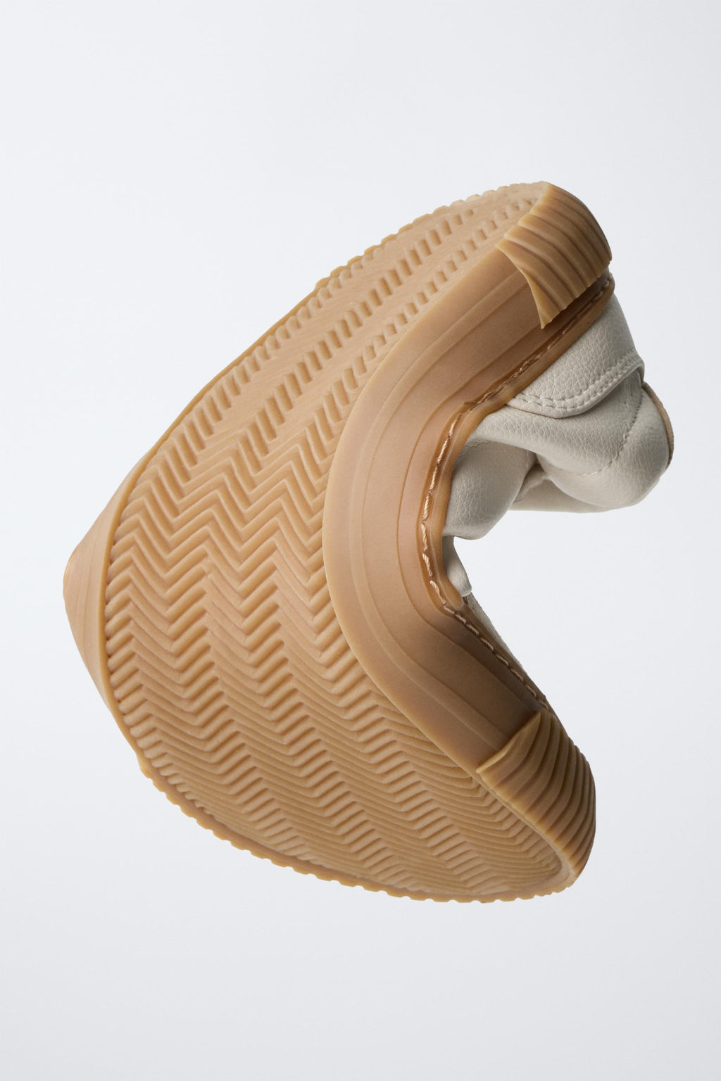 BAREFOOT TRAINERS - Zara фото 3