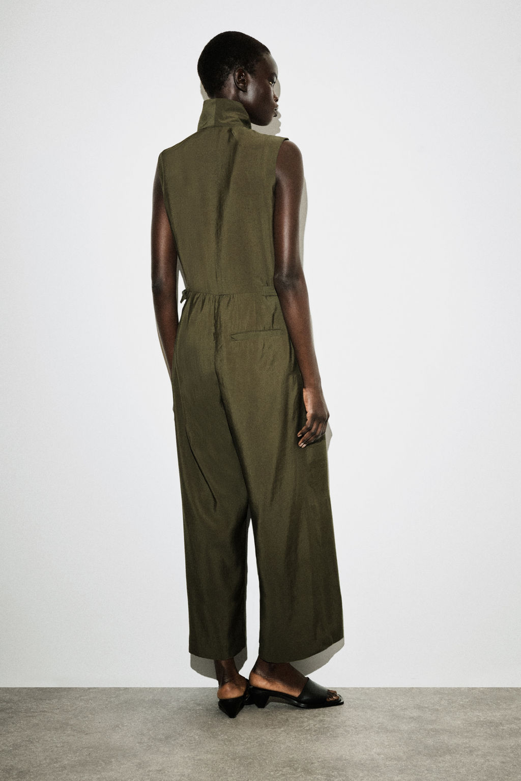 MONO UTILITARIO CON CUELLO CHAL - H&m фото 6