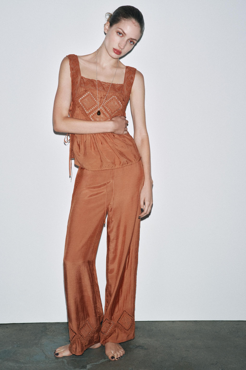 LIMITED EDITION RHOMBUS LACE TROUSERS