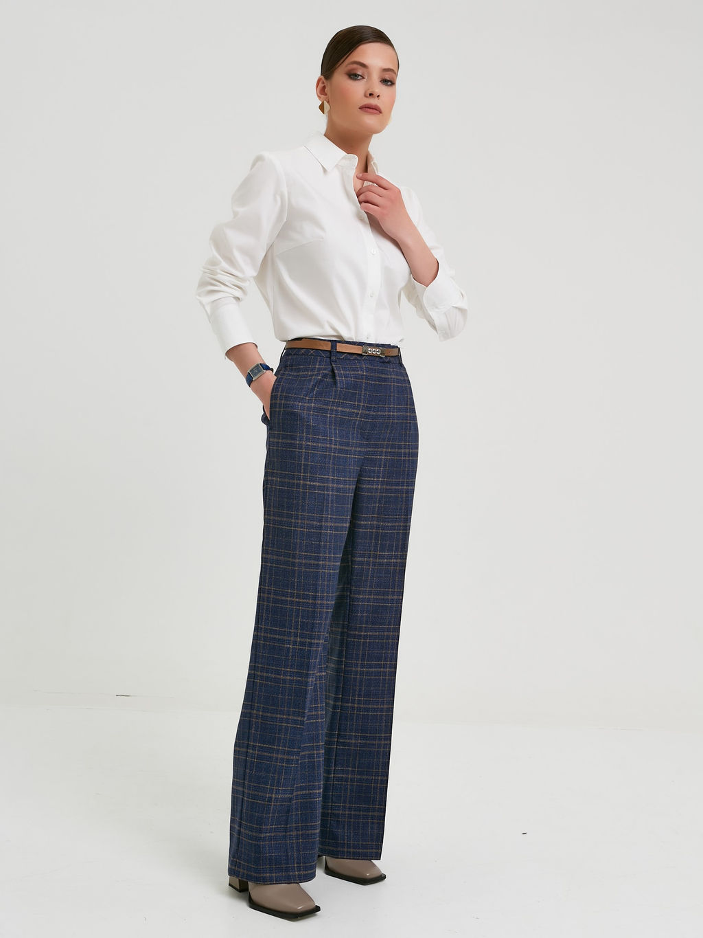 Брюки в клетку
