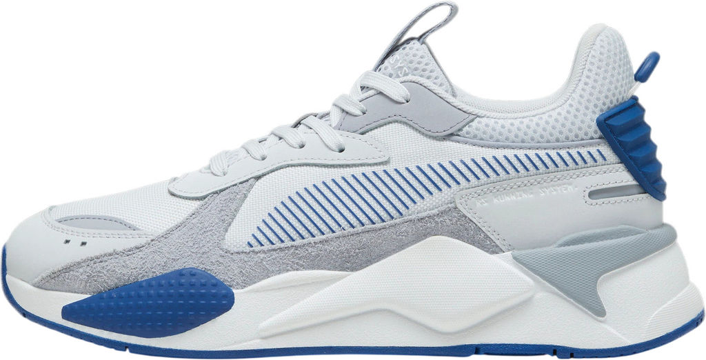 Кроссовки взрослые