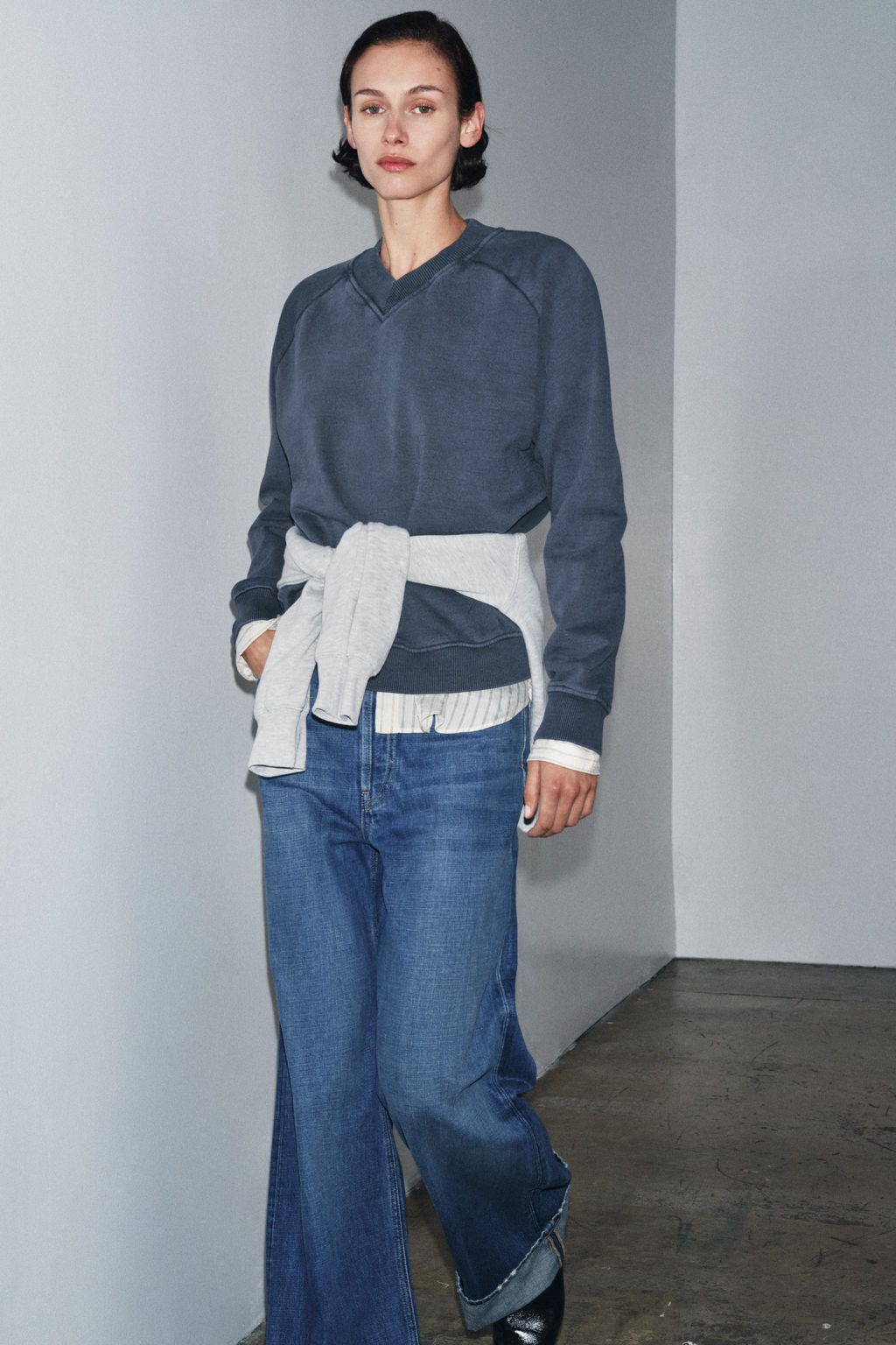 FADED SWEATSHIRT