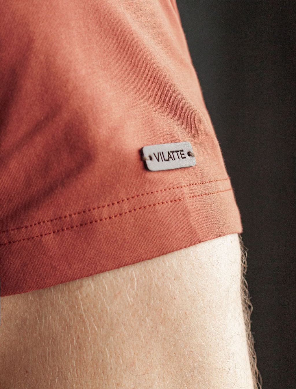 Футболка из премиального хлопка с авторским принтом