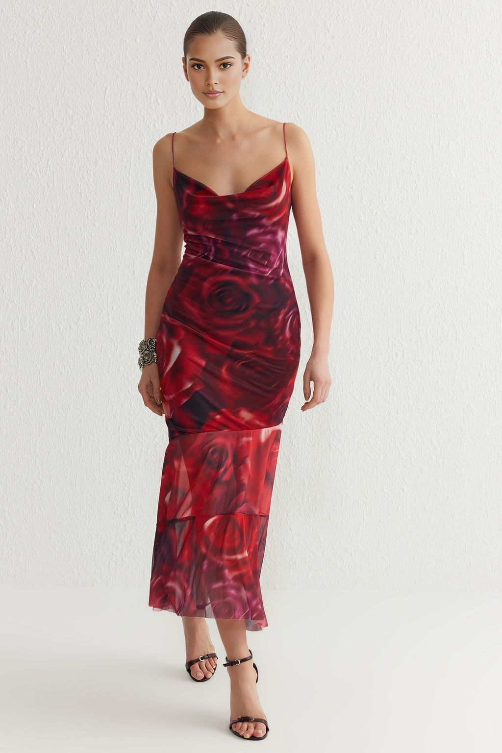 TRENDYOLMILLA Cok Renkli A-Kesim Degaje Yaka Cicek Desenli Piliseli Orme S?k Elbise TPRSS25EL00088  фото 2