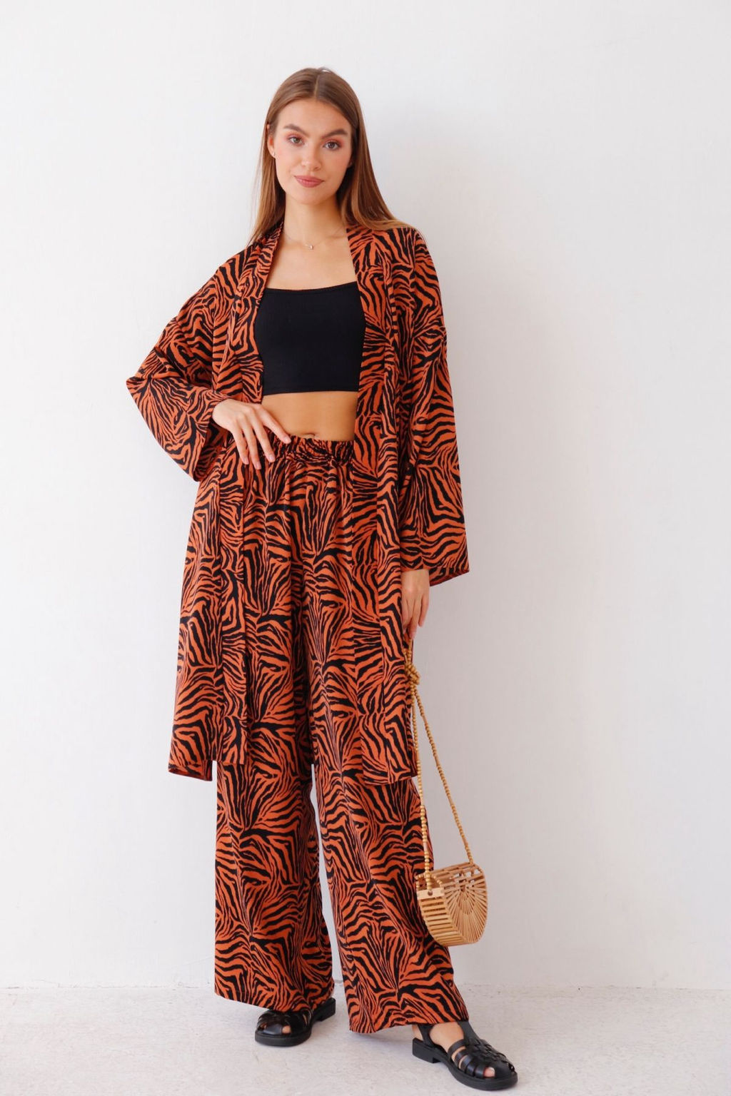 9338 Костюм из кимоно и брюк-палаццо терракотовый с принтом - Martichelli фото 2
