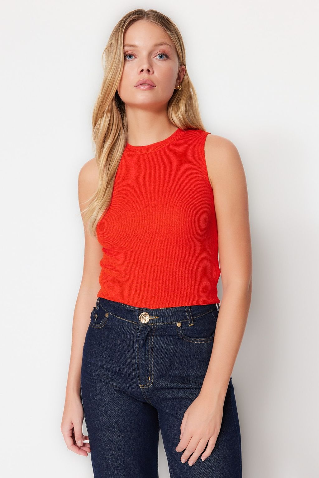 Turuncu Bisiklet Yaka Crop Bluz TWOSS21BZ0098