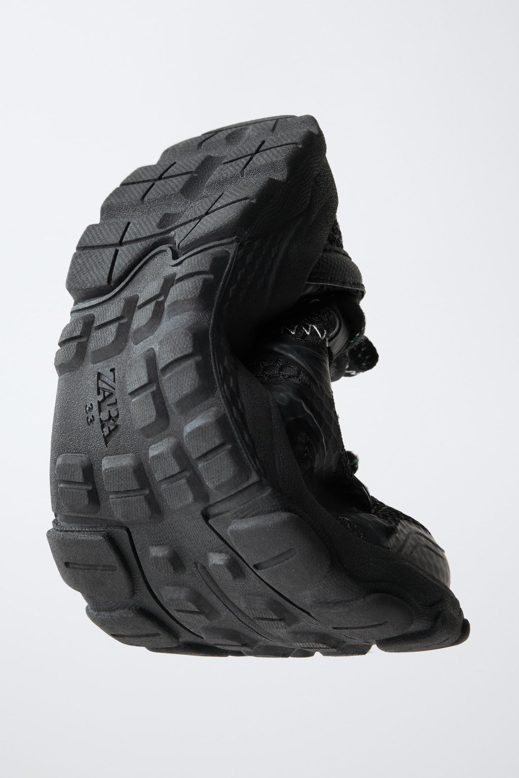 DEPORTIVO REJILLA BAREFOOT / Negro - Zara фото 3