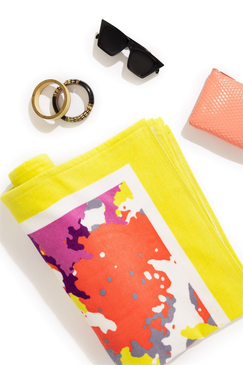 Женское пляжное полотенце фисташкового зеленого цвета Неожиданная скидка в корзине