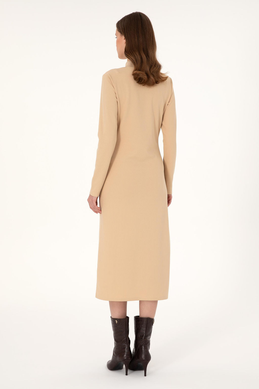 Женское трикотажное платье песочного цвета Неожиданная скидка в корзине - U.s. polo assn фото 4