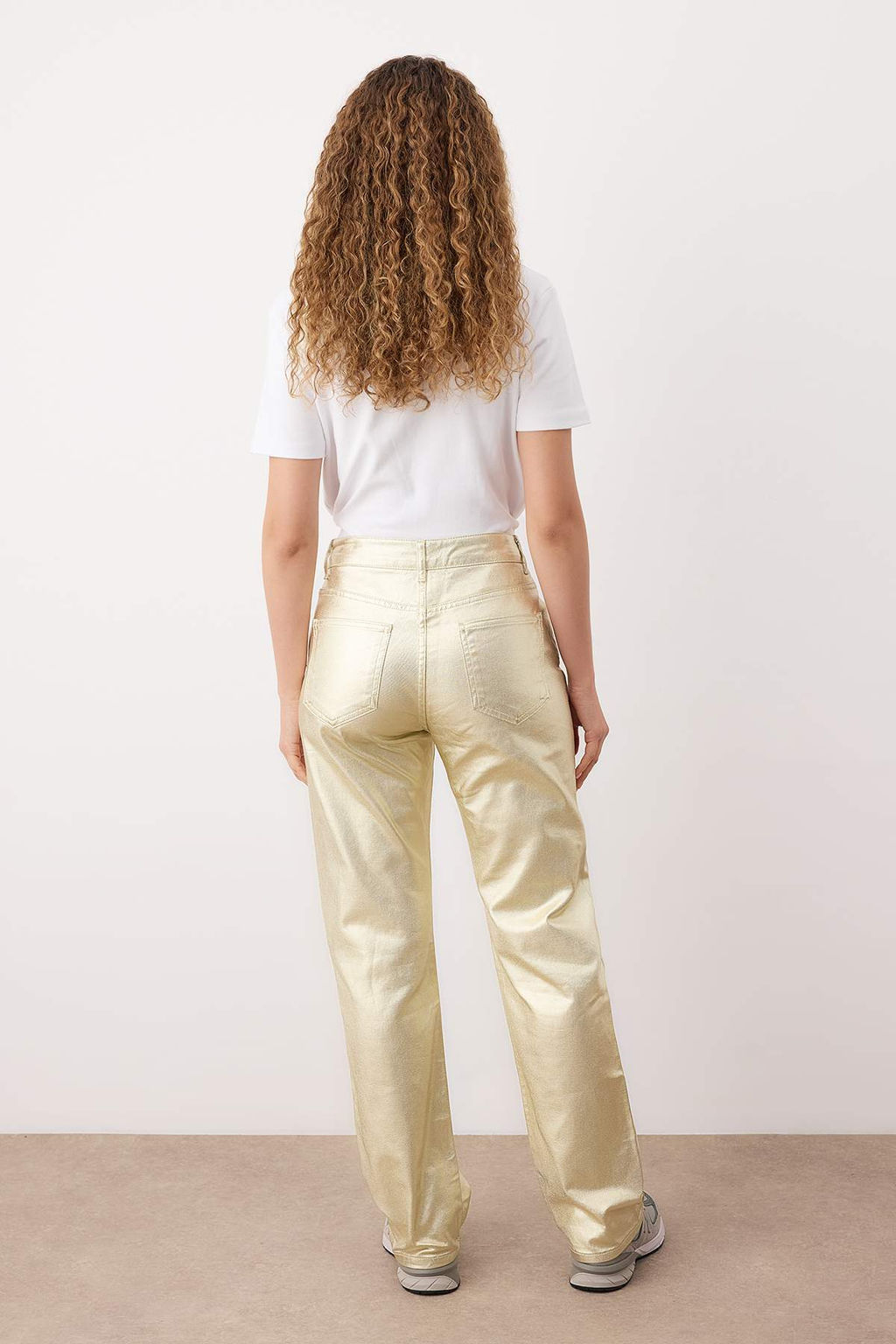 Alt?n Kaplama Yuksek Bel Straight Jeans TWOAW26JE00155 - Trendyolmilla фото 4