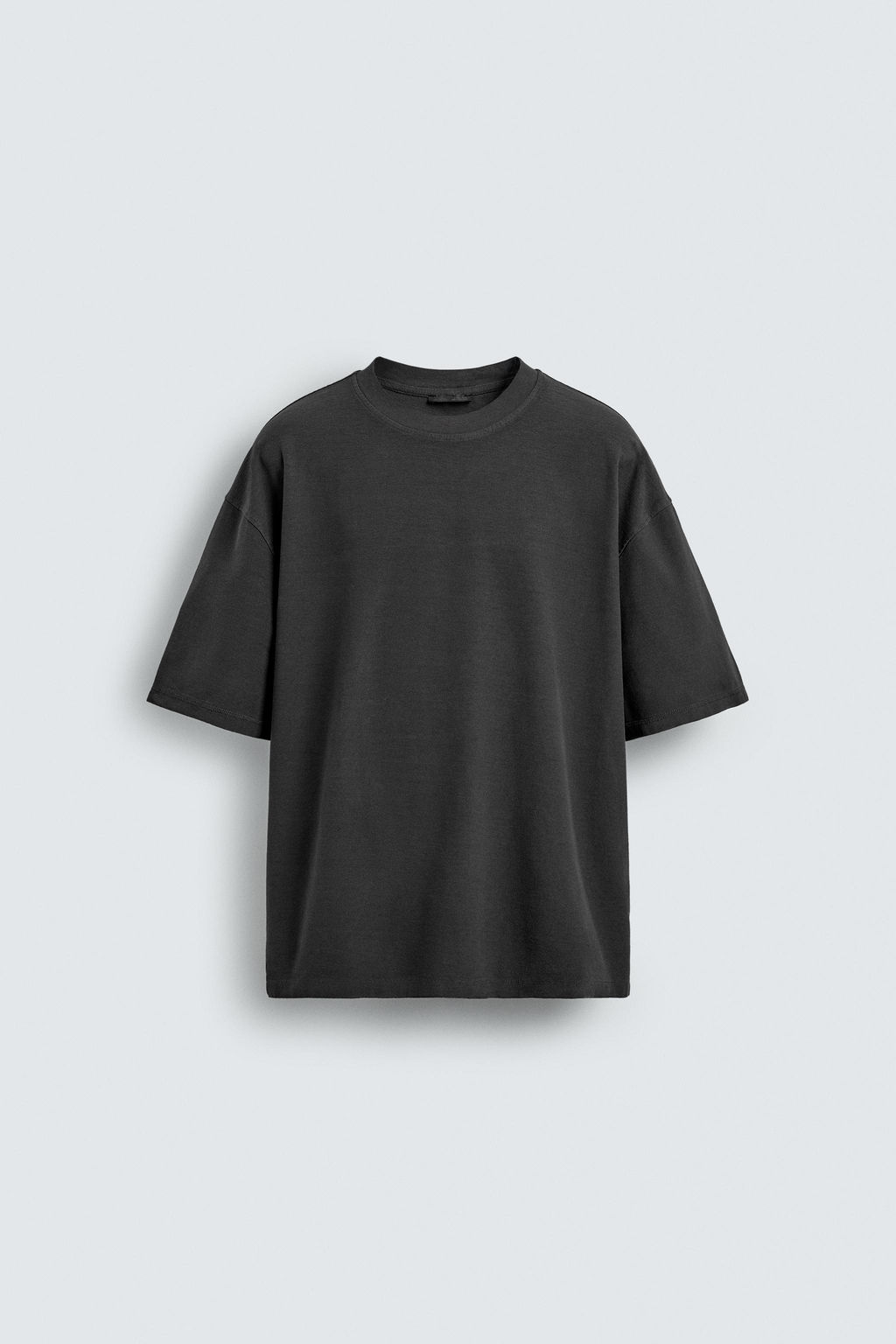 CAMISETA BOXY FIT B?SICA / Antracita oscuro