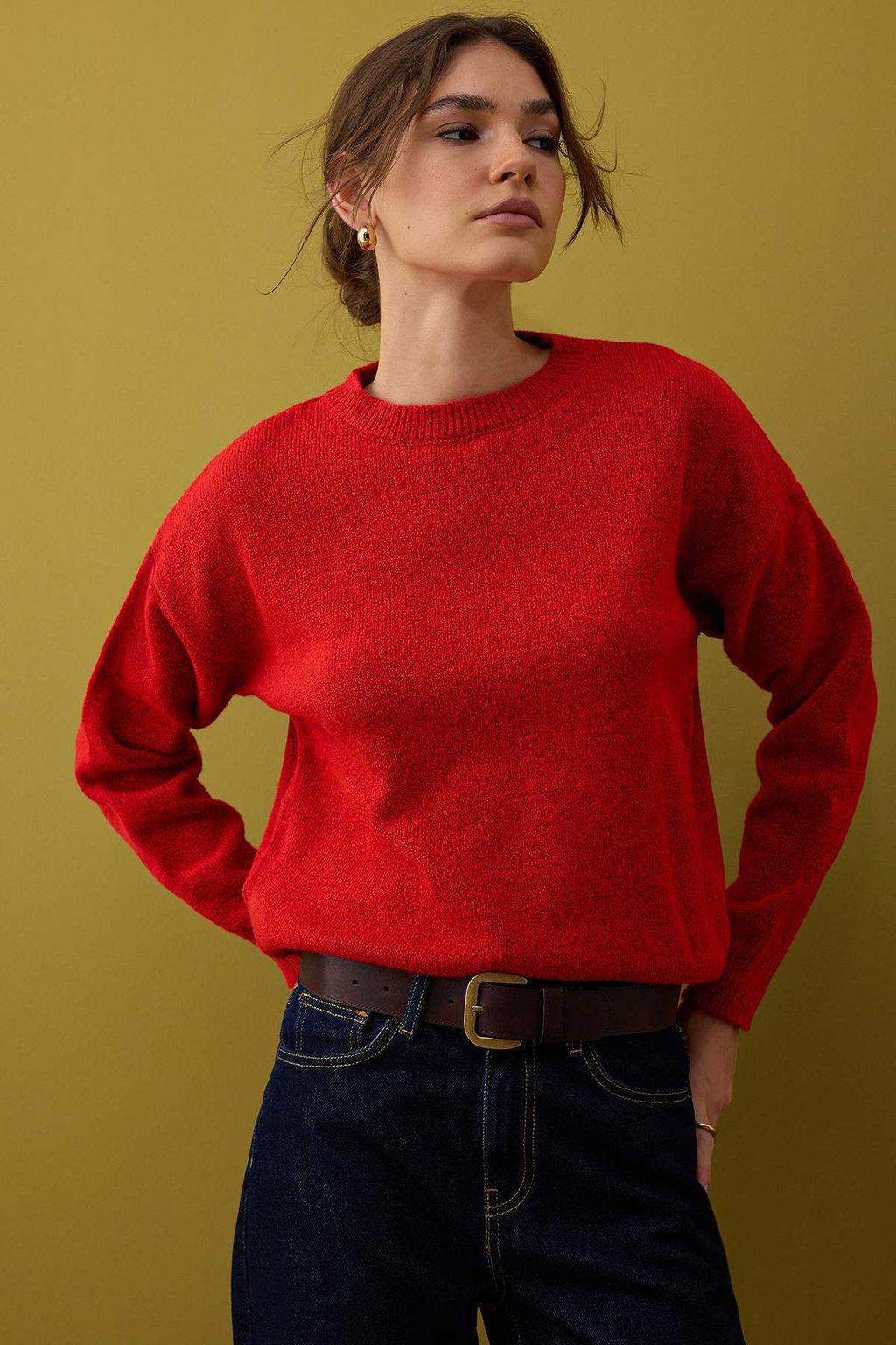 K?rm?z? Yumusak Dokulu Genis Kal?p Sall? Triko Kazak TWOAW26KZ00166