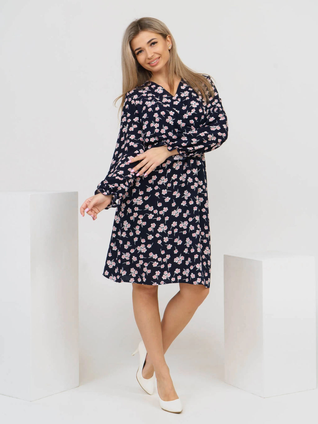 Платье женское, цвет синий белый