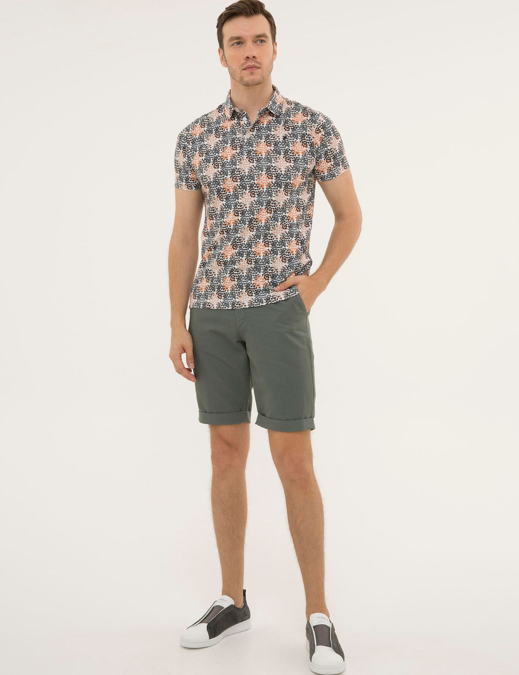 Темно-хаки футболка с воротником-поло - Cacharel фото 10