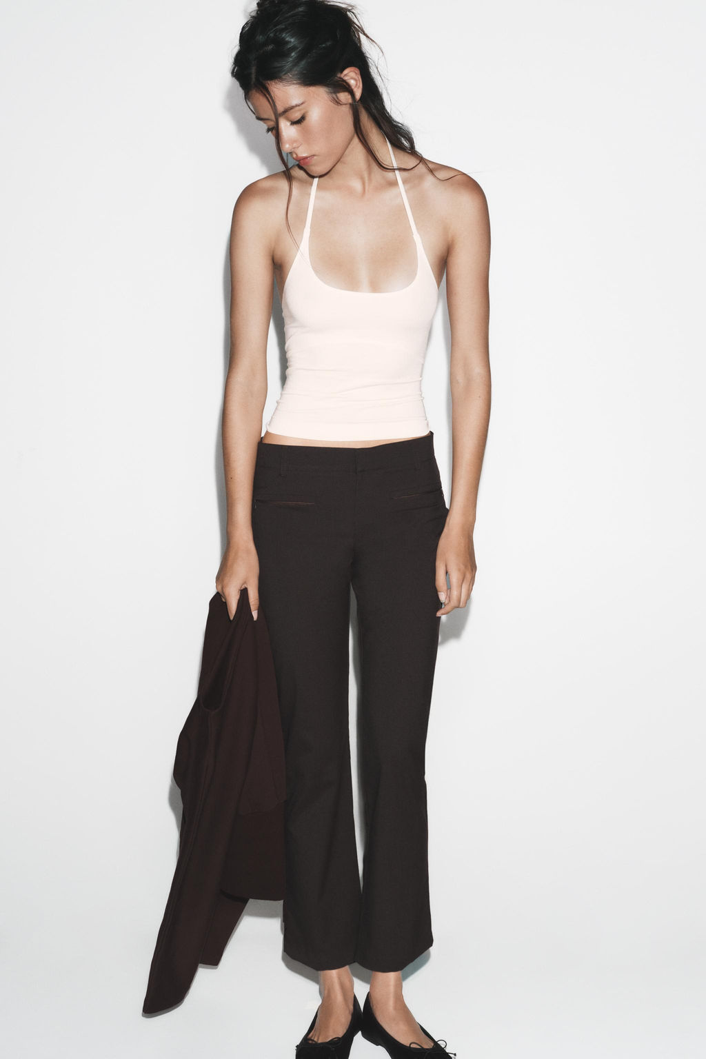 SEAMLESS HALTER TOP - Zara фото 11