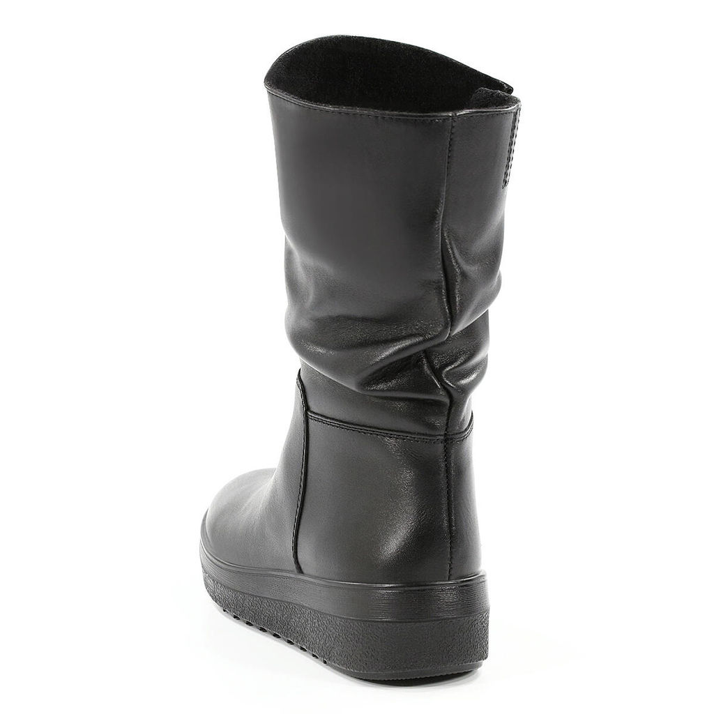 Сапожки женские