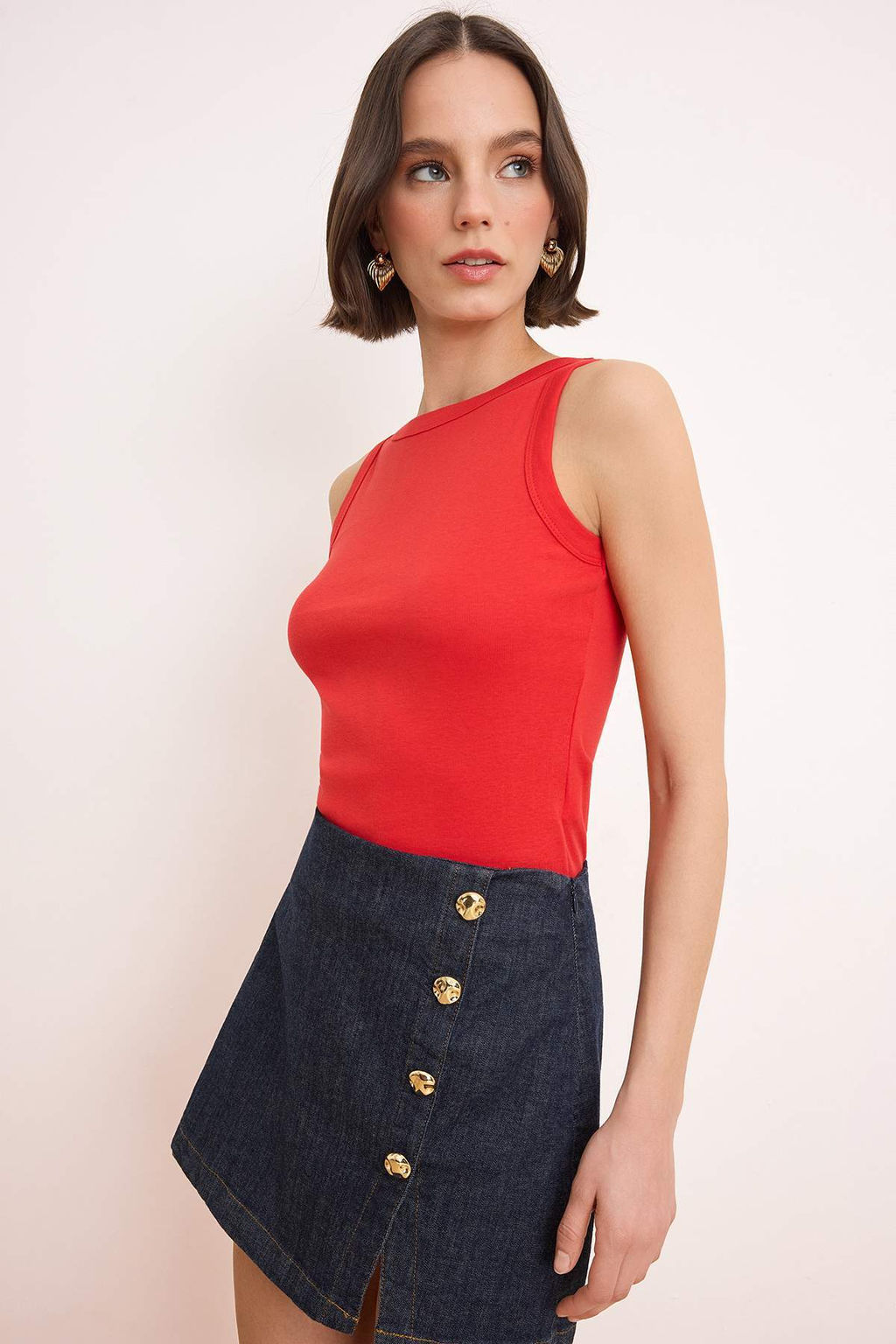 Wardrobe Essentials-Siyah Fitted/Vucuda Oturan Kolsuz Pamuk Ribana Orme Atlet TWOSS26AL00043 - Trendyolmilla фото 14