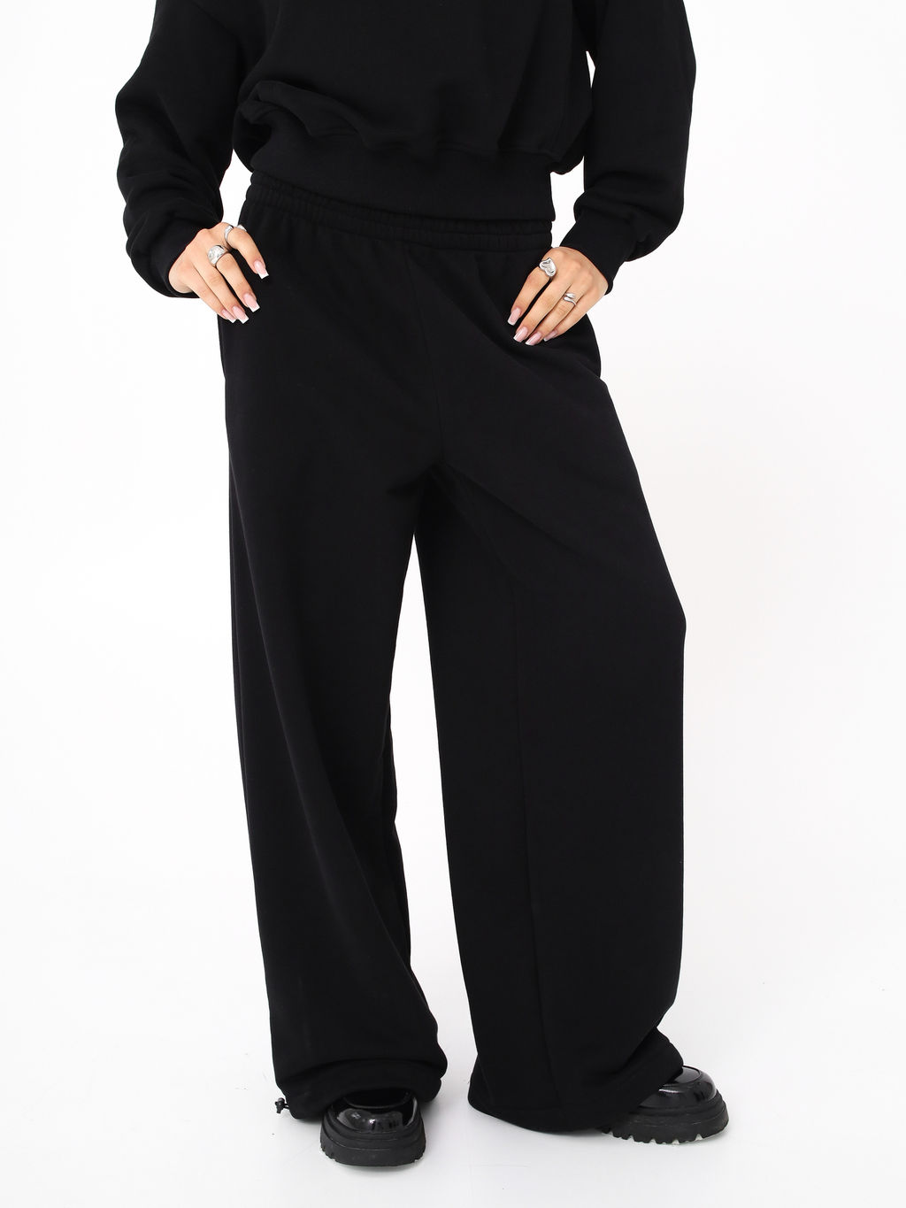 Палаццо женские с эффектом велюра, черные - Inzibe фото 3