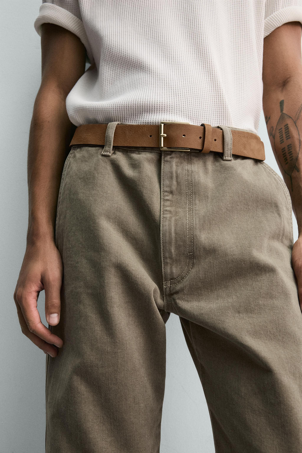 LIMITED EDITION EMBOSSED LEATHER BELT - Zara фото 5