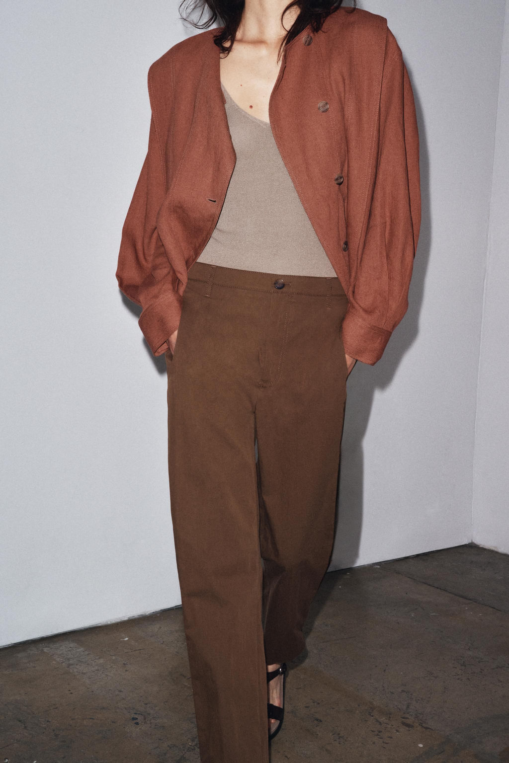 ZW COLLECTION DARTED TROUSERS WITH BELT LOOPS - Zara фото 14