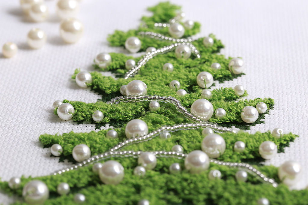 Klart набор для вышивания 8-484 Бархатная ель 13.5 х 19.5 см  фото 4