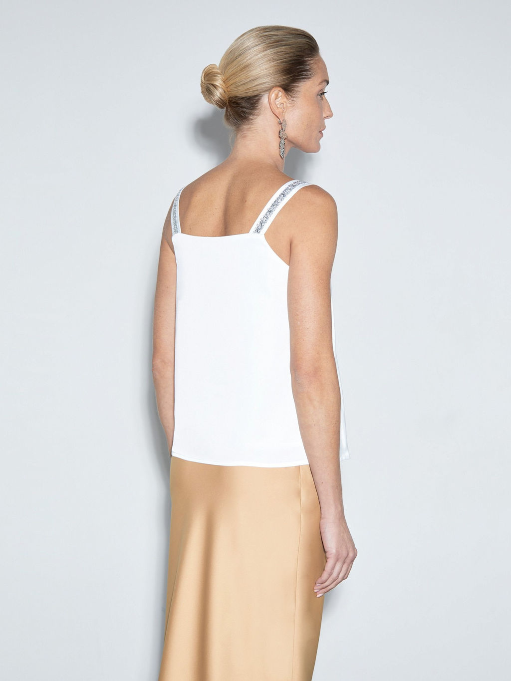 Однотонный топ B2994/snowdrop - Emka фото 5