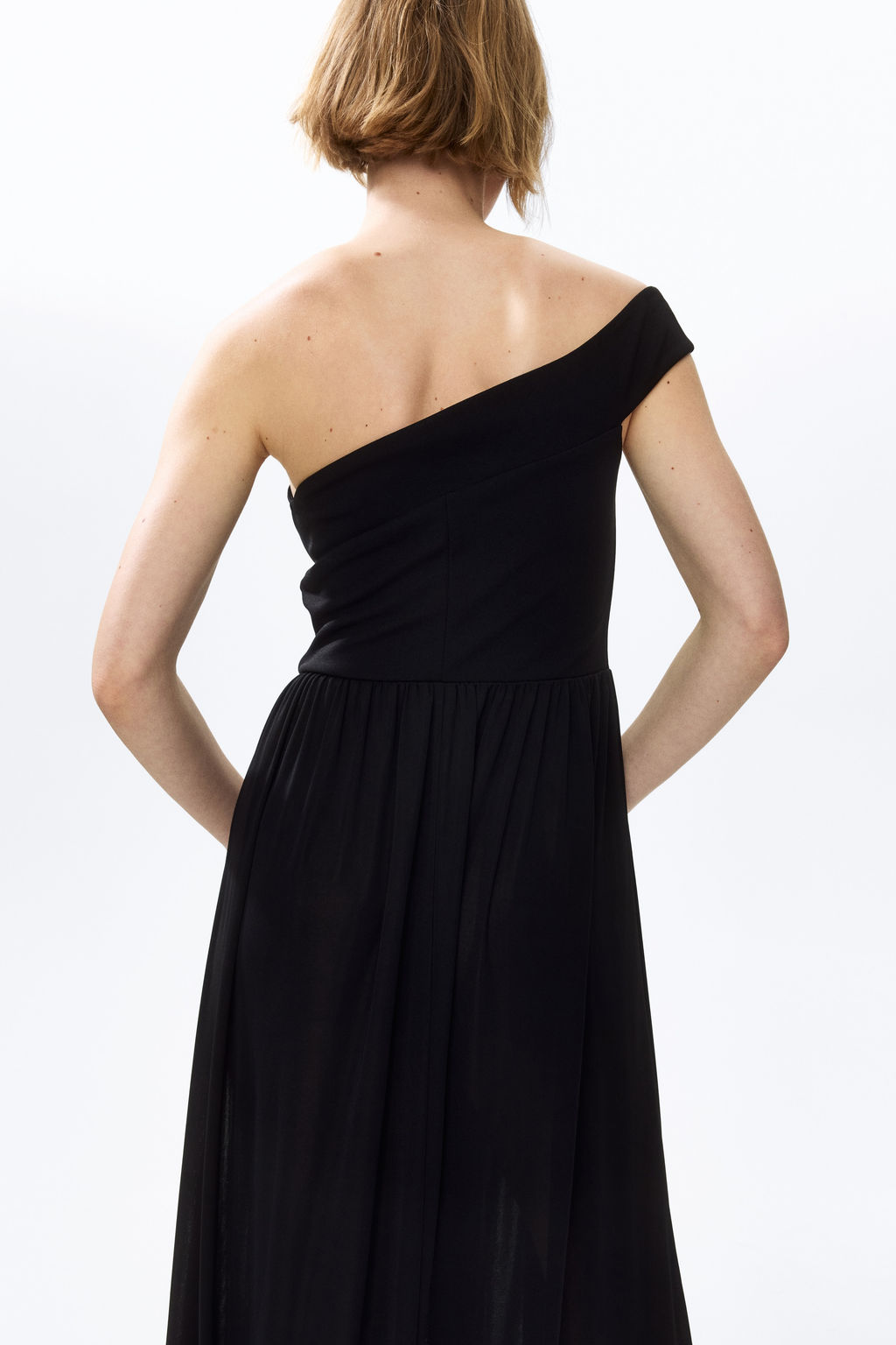 Vestido de punto off-the-shoulder - H&m фото 6