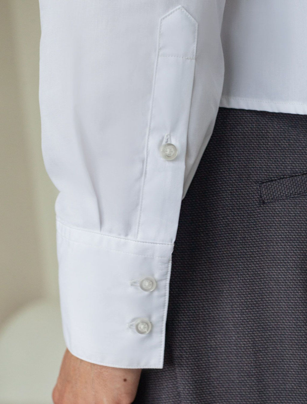 D29.272 Блузка женская белый