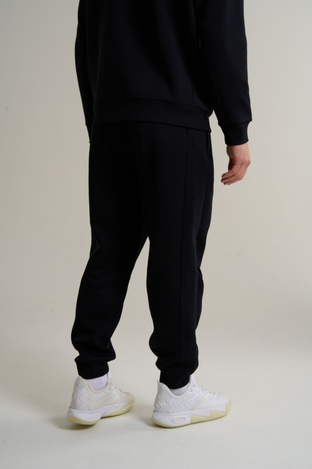 Брюки трикотажные Черный KT Knit Track Pants - Anta фото 5