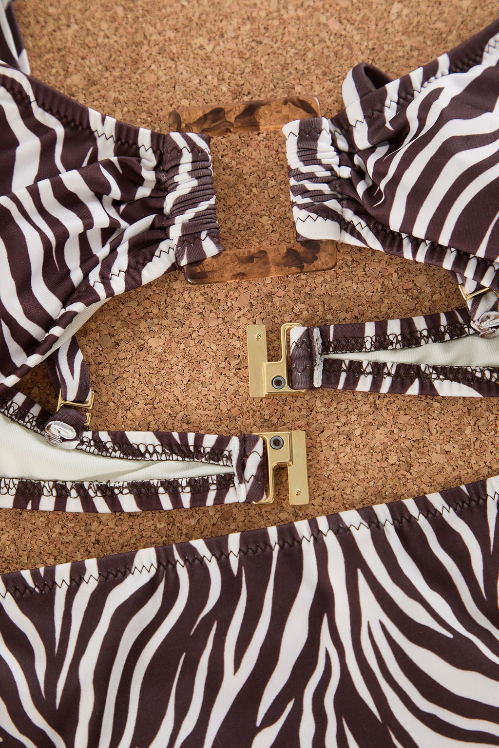 TRENDYOLMILLA Siyah Bralette Aksesuarl? Regular Bikini Tak?m? TBESS25BT00054 фото 7