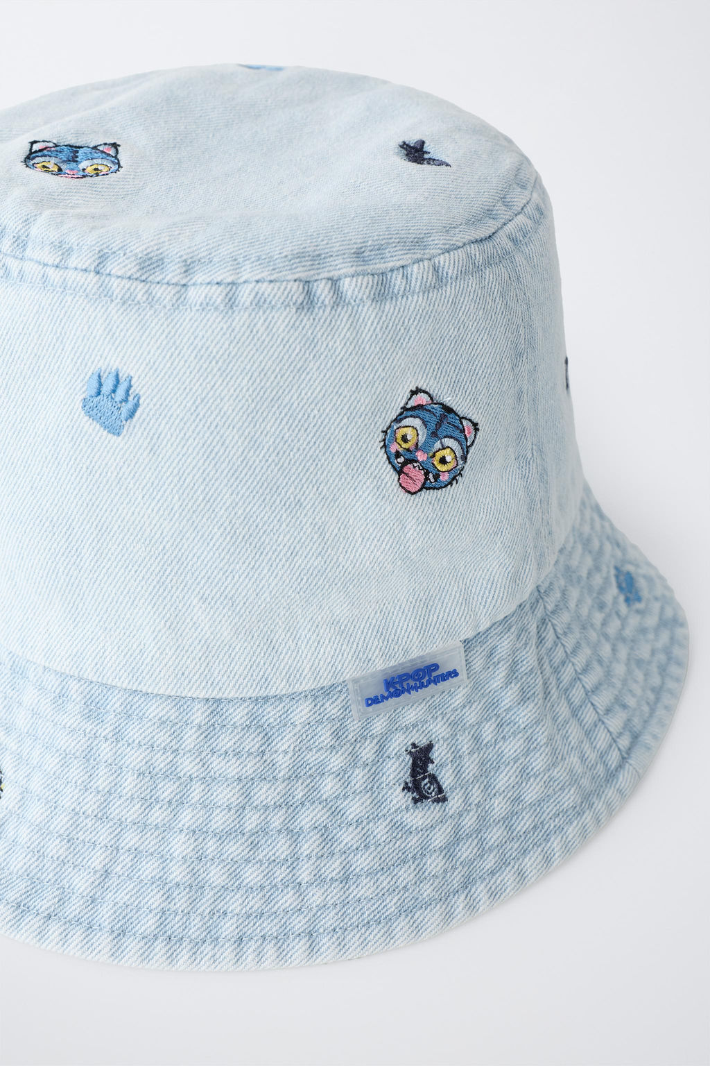 GORRO DENIM BOB KPOP DEMON HUNTERS NETFLIX / Azul claro