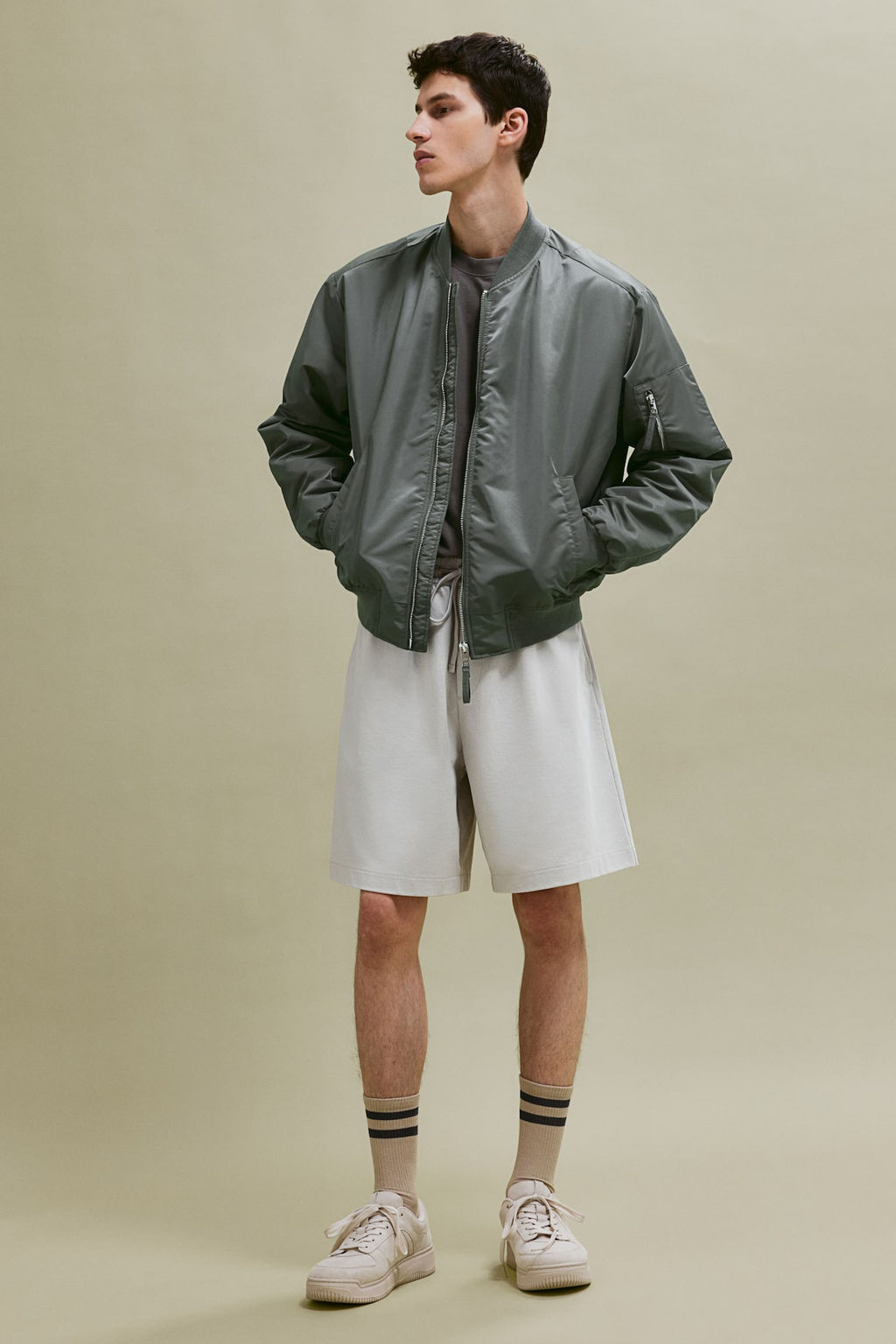 Cazadora bomber Loose Fit - H&m фото 3