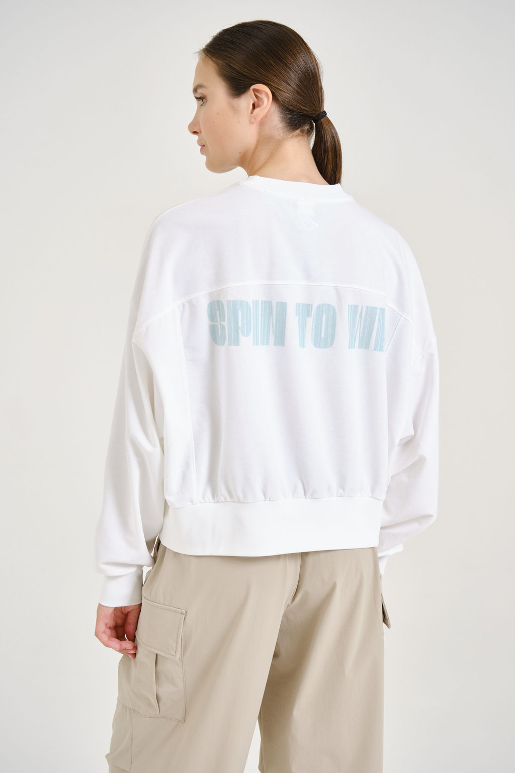 Свитшот Белый - Anta фото 3