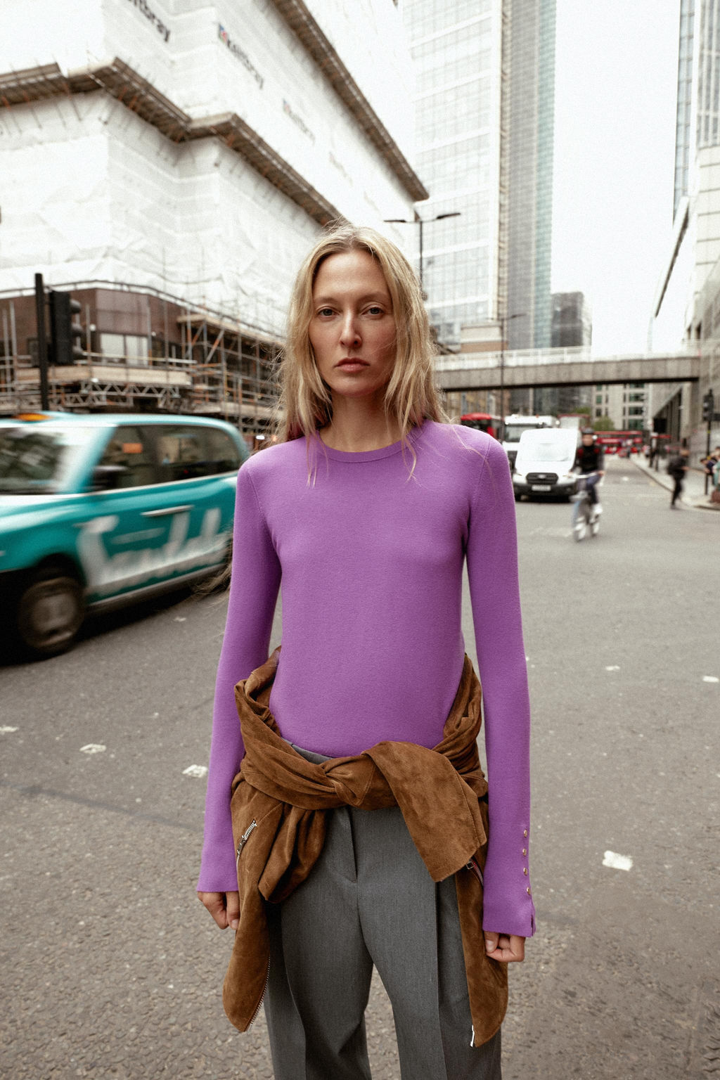 BASIC PLAIN KNIT SWEATER