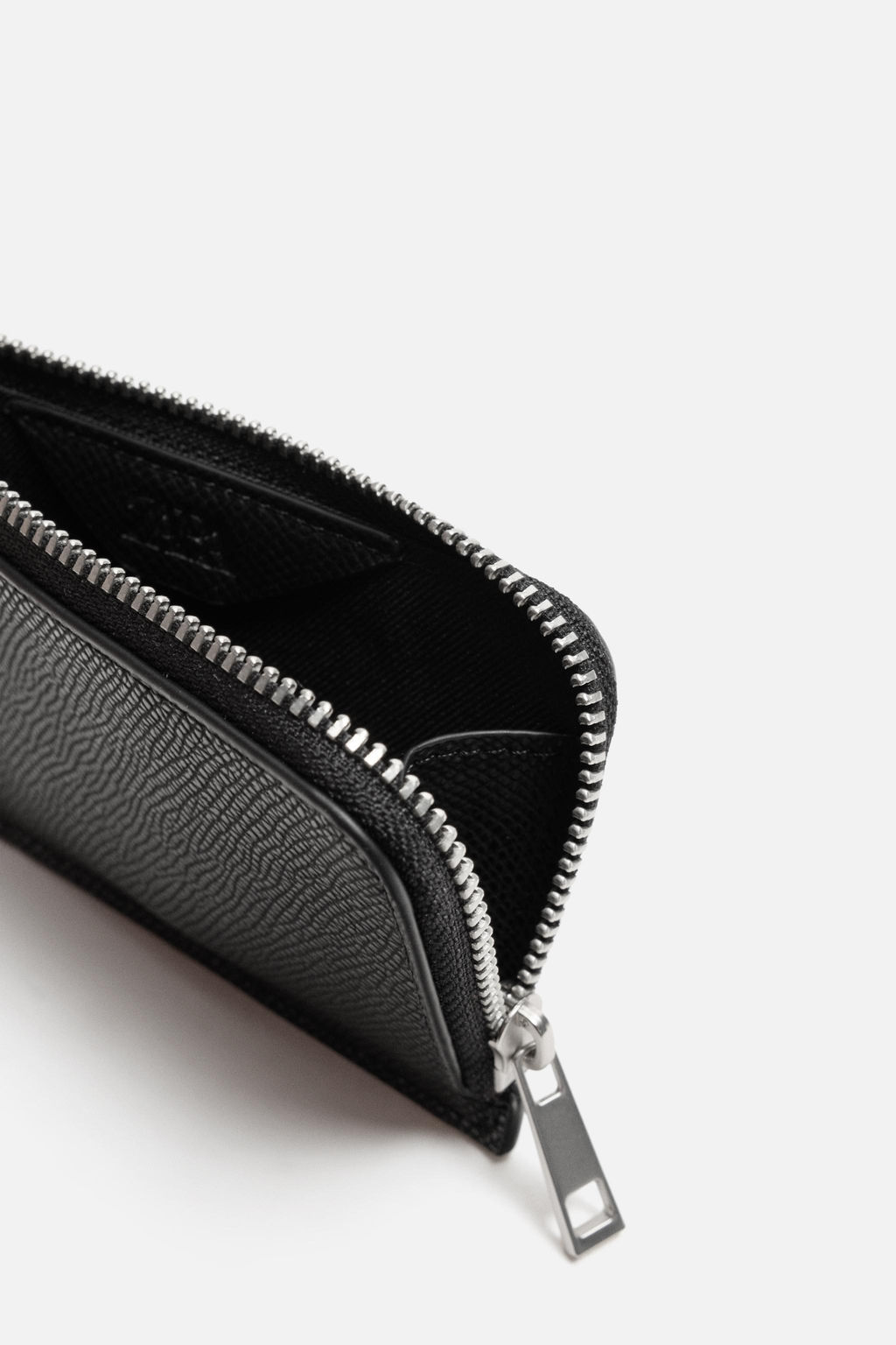 EMBOSSED CARD HOLDER - Zara фото 4
