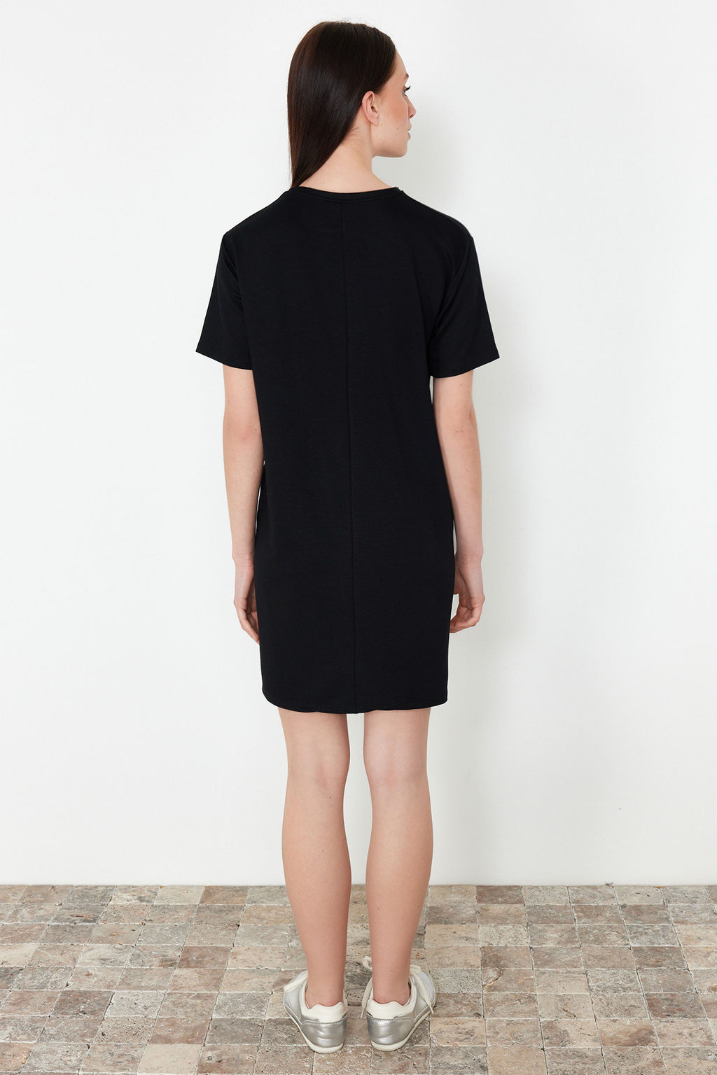 TRENDYOLMILLA Ekru Bisiklet Yaka K?sa Nervurlu Esnek Orme Mini T-shirt Elbise TWOSS24EL01013  фото 5