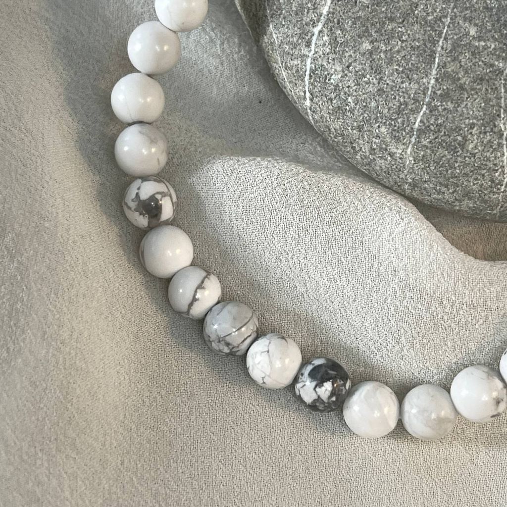 Браслет из Говлита 18 см